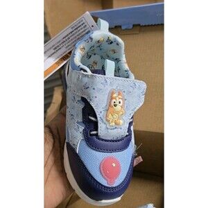 Bluey Boy's Light Up Athletic Low Top Sneakers Fashion School Shoes Size 11 New
